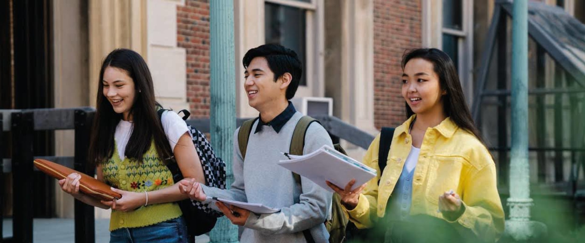 Engaging College Students and Universities in Central Virginia: A Campaign Perspective - An Expert's Guide